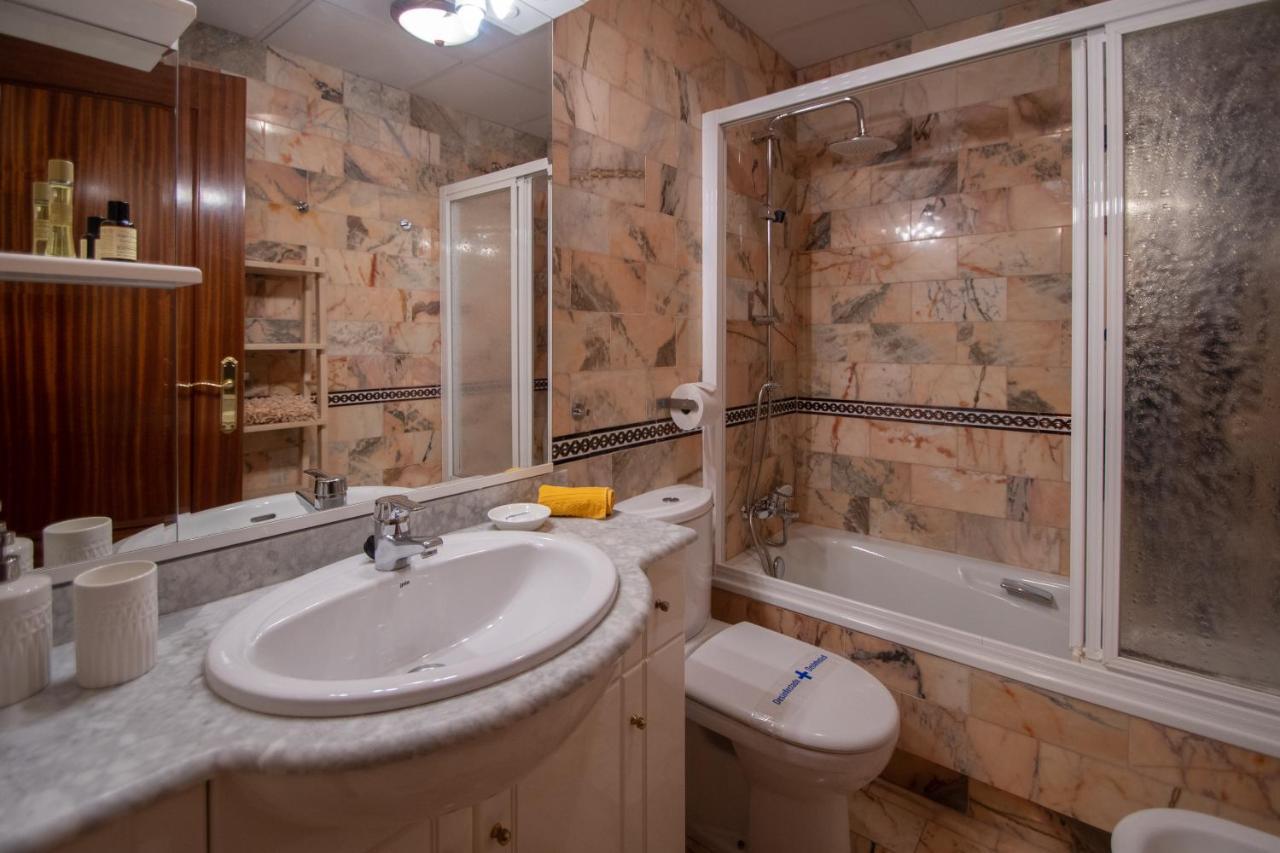 Apartamento Nuestra Andalucia - Cadiz Centro - Parking Bagian luar foto
