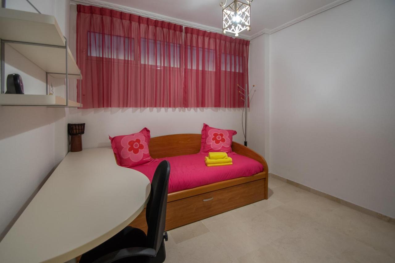 Apartamento Nuestra Andalucia - Cadiz Centro - Parking Bagian luar foto